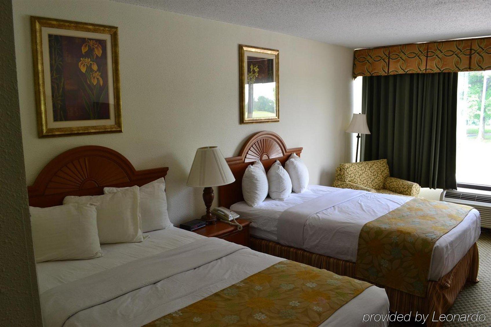 Jameson Inn & Suites Μπόουλινγκ Γκριν Εξωτερικό φωτογραφία
