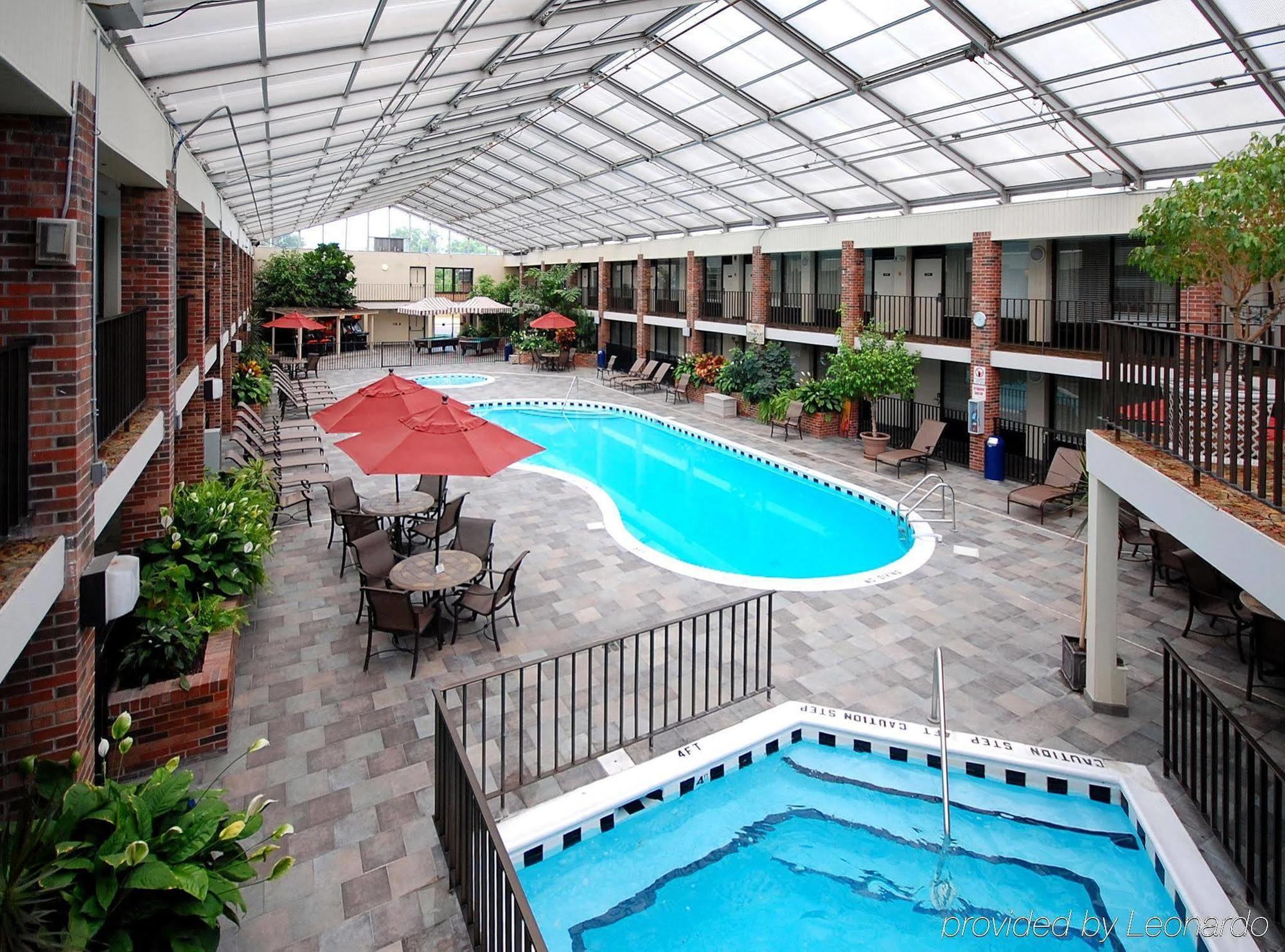 Jameson Inn & Suites Μπόουλινγκ Γκριν Εξωτερικό φωτογραφία